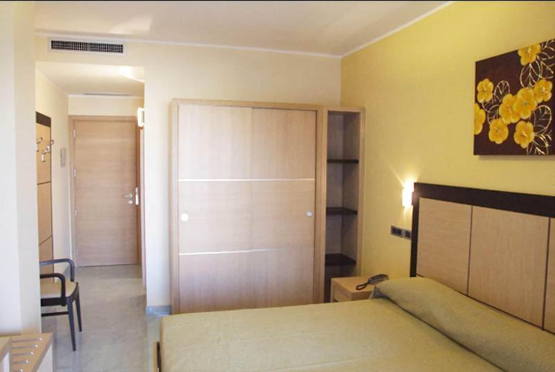 Marc Hotel Вьесте Экстерьер фото