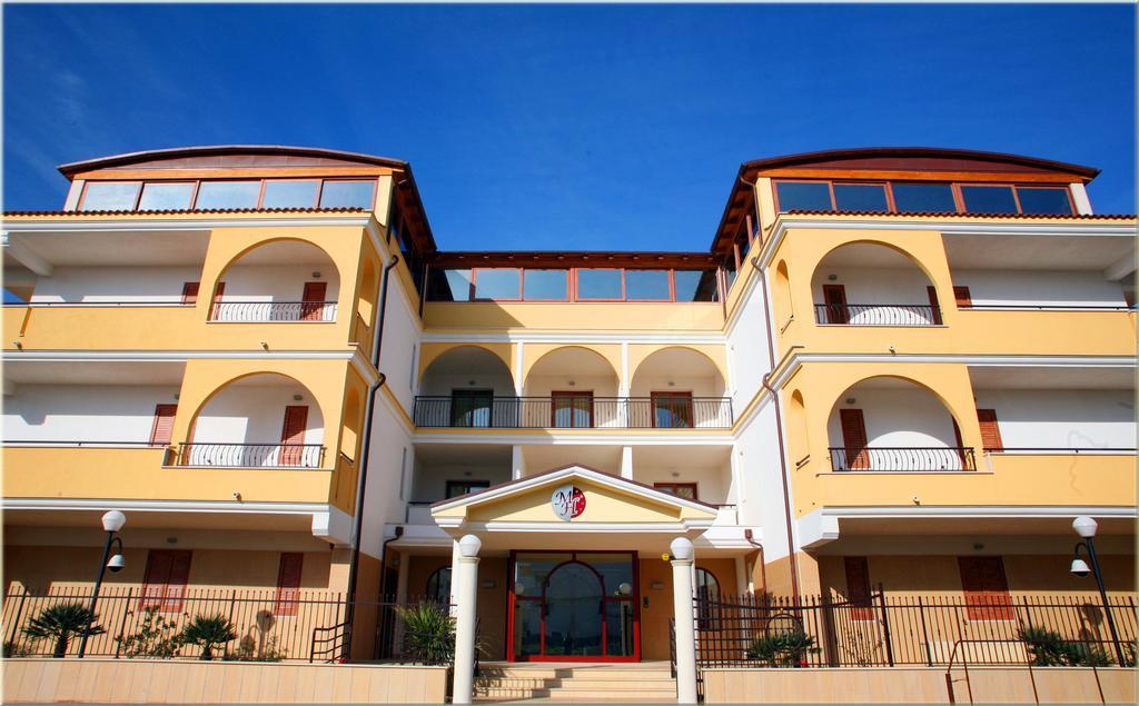 Marc Hotel Вьесте Экстерьер фото